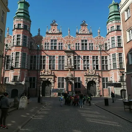Haus Nina